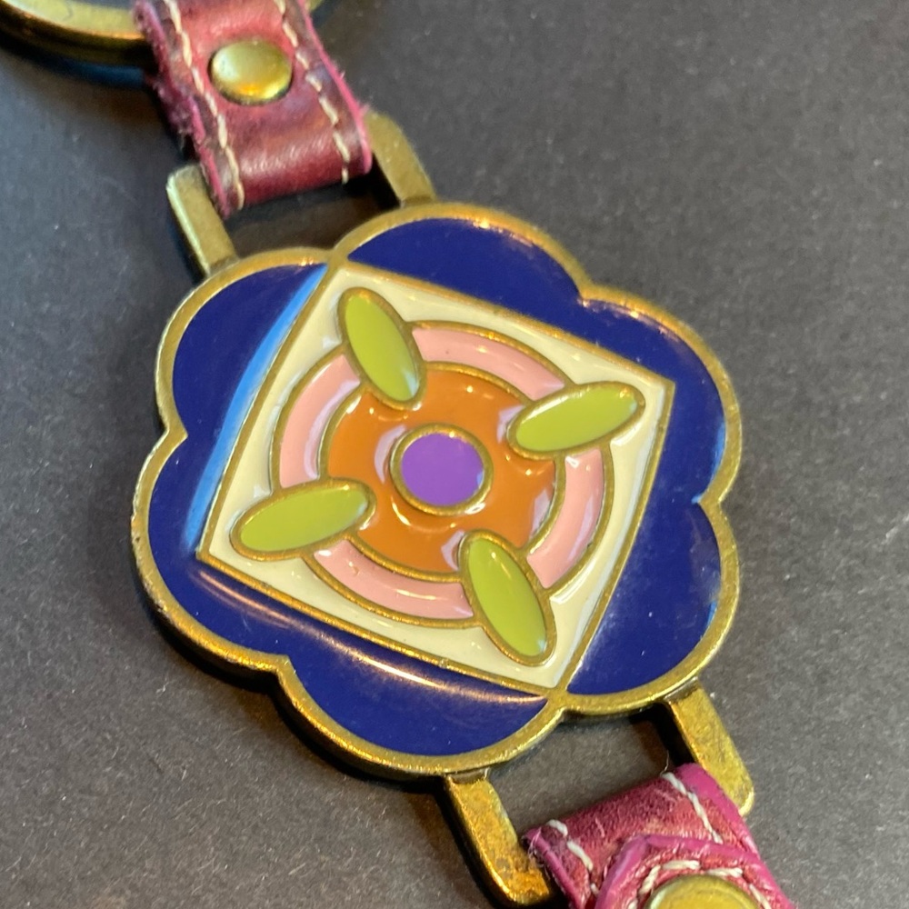 Fossil Keychain - Picture 2 of 3